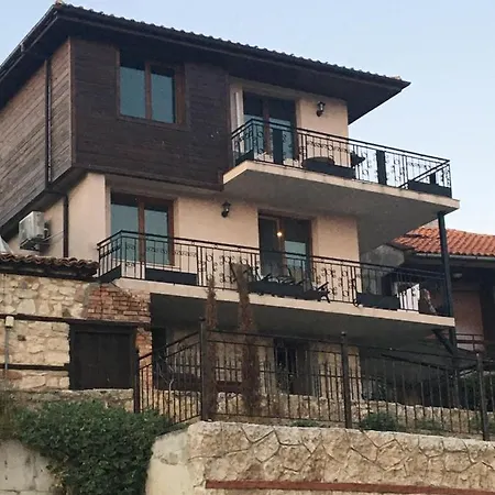 Sea View Апартамент Несебър